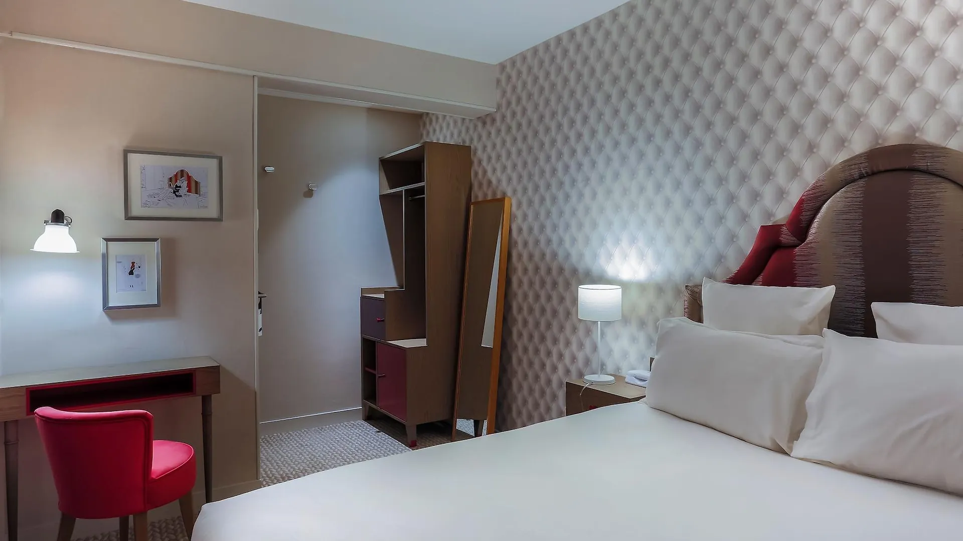 Hotel La Parizienne