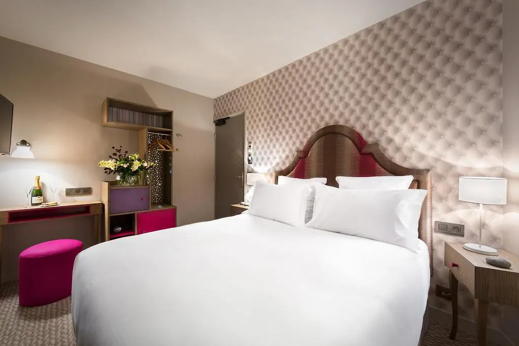 Hotel La Parizienne 3*, Paris