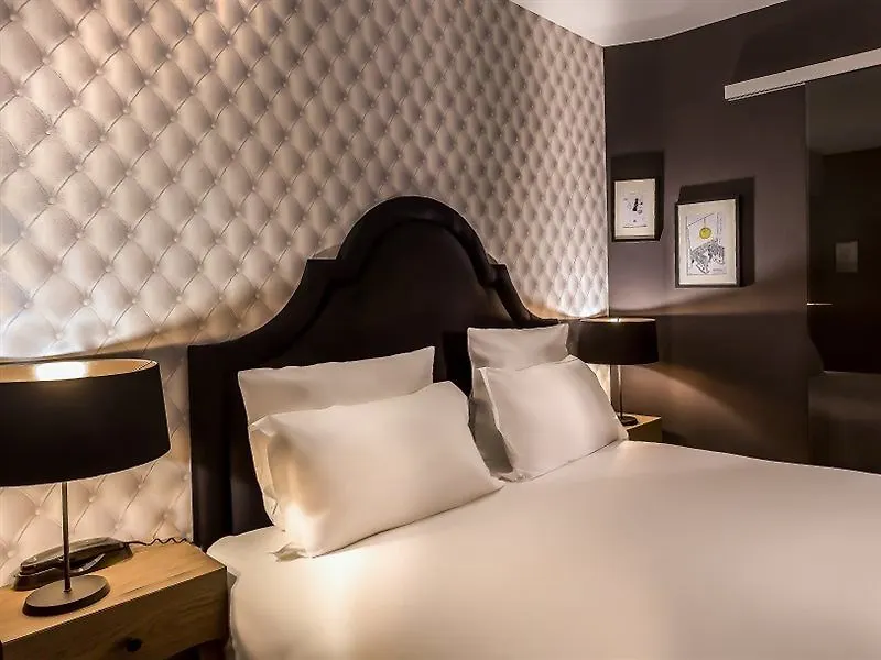 Hotel La Parizienne  Paris