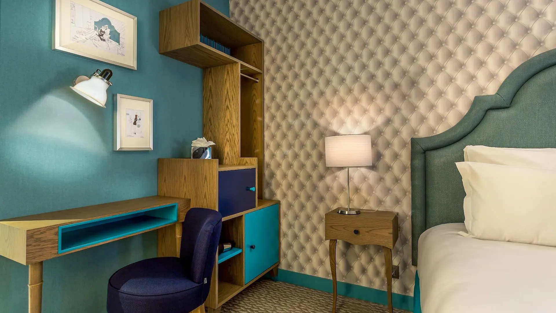 Hotel La Parizienne 3*, Paris