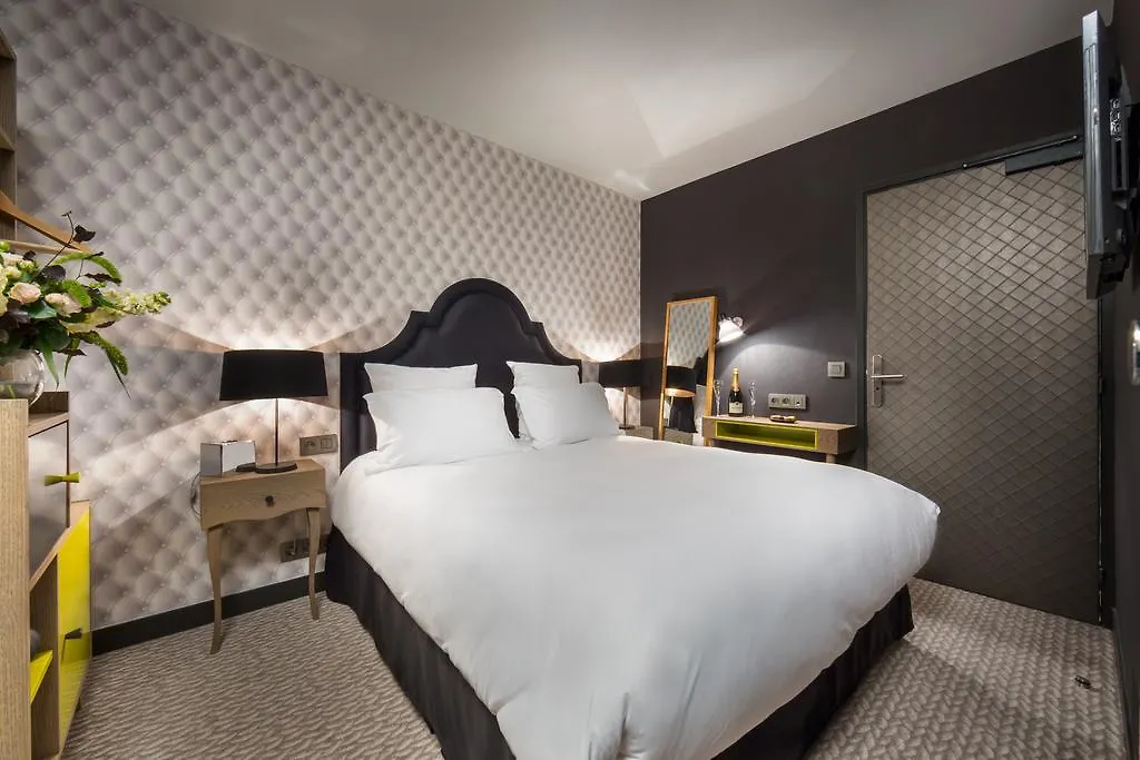 Hotel La Parizienne Paris