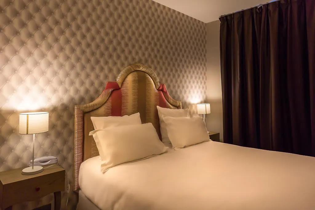 ***  Hotel La Parizienne Francie