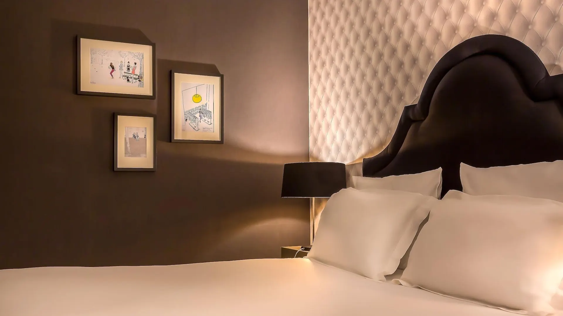 Hotel La Parizienne Paris
