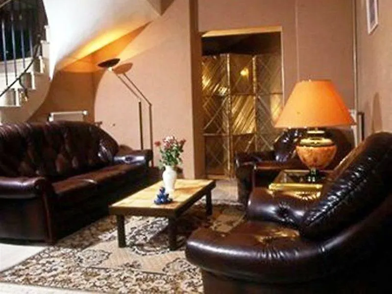 ***  Hotel La Parizienne Francie