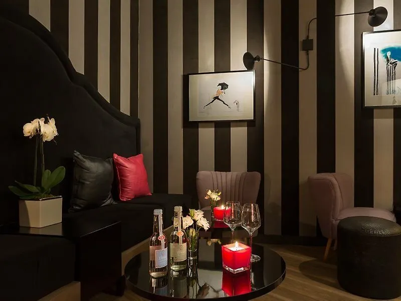 Hotel La Parizienne